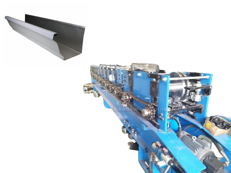 Macchina per la produzione di grondaie